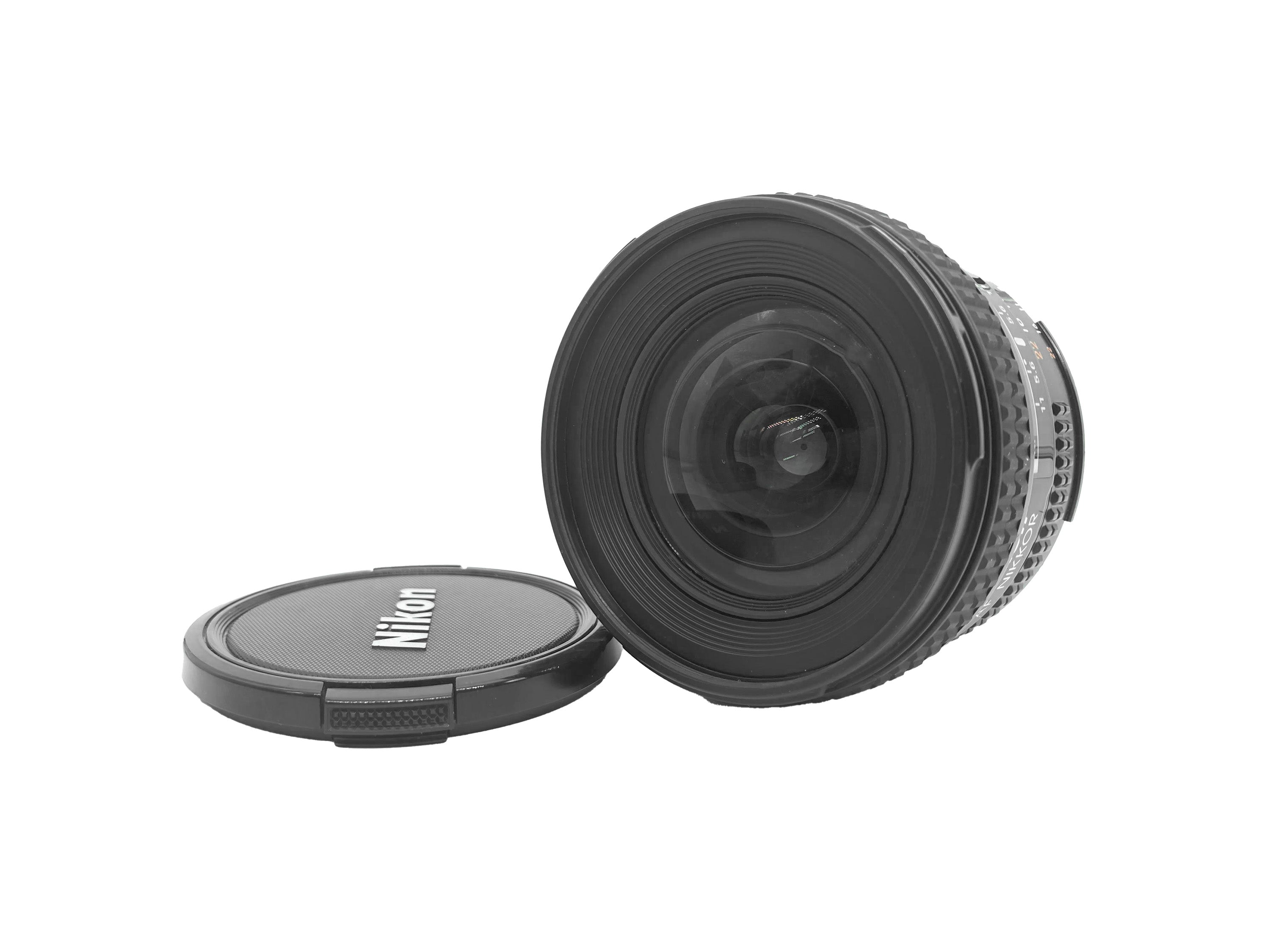 Nikon AF 20mm f/2.8 D Pari al Nuovo