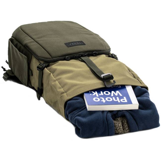 Tenba Fulton v2 10L olive NUOVO - Fratticioli Store