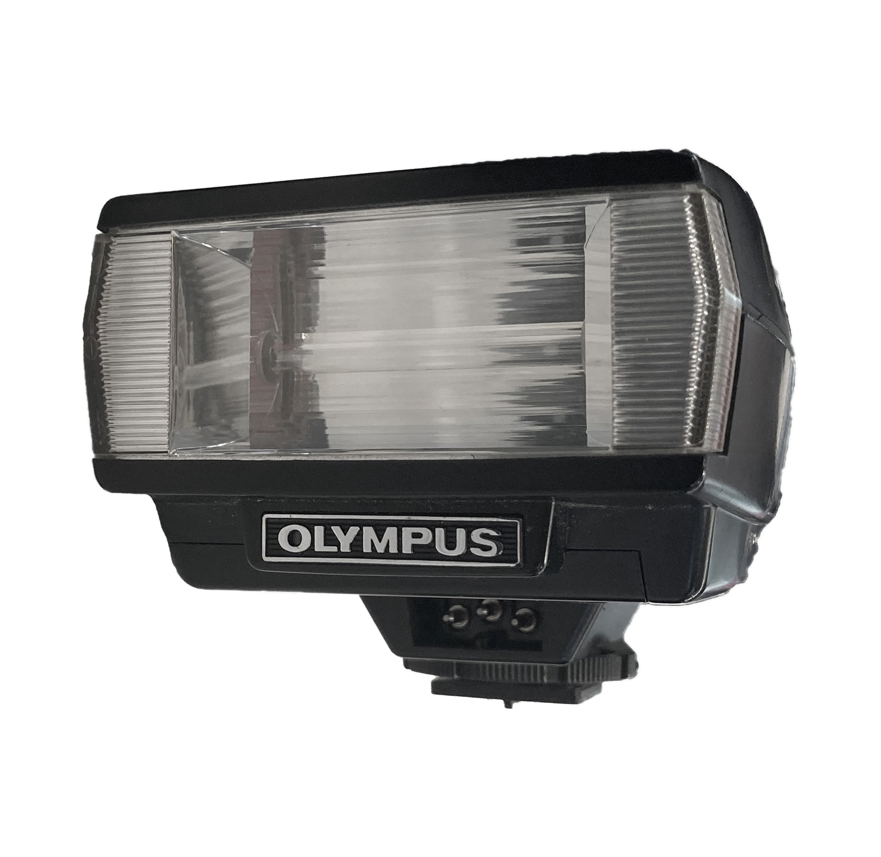 Olympus OM10 + Kit con 3 Obiettivi + Flash + Borsa