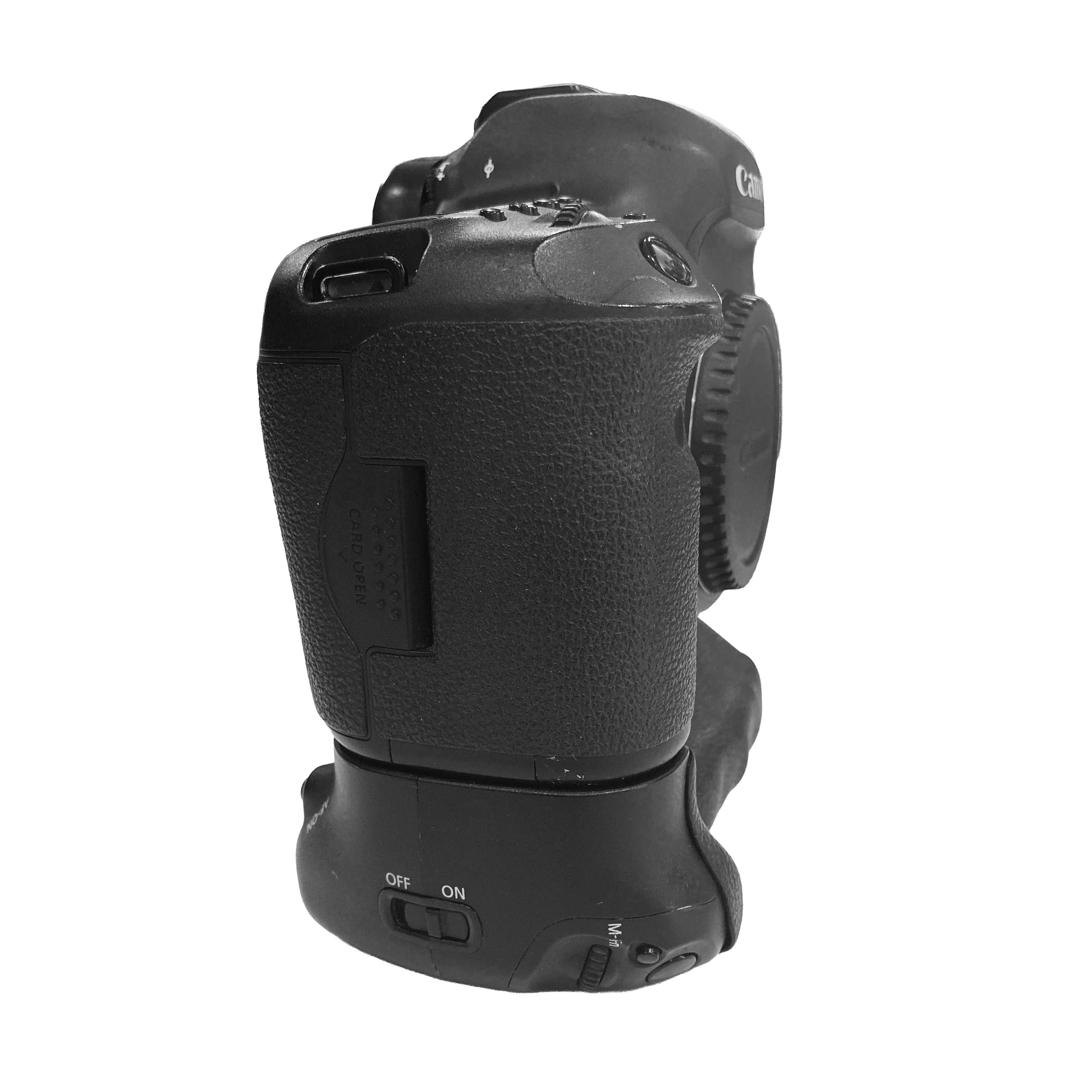 Canon EOS 5D Mark III + Grip 12 Mila scatti