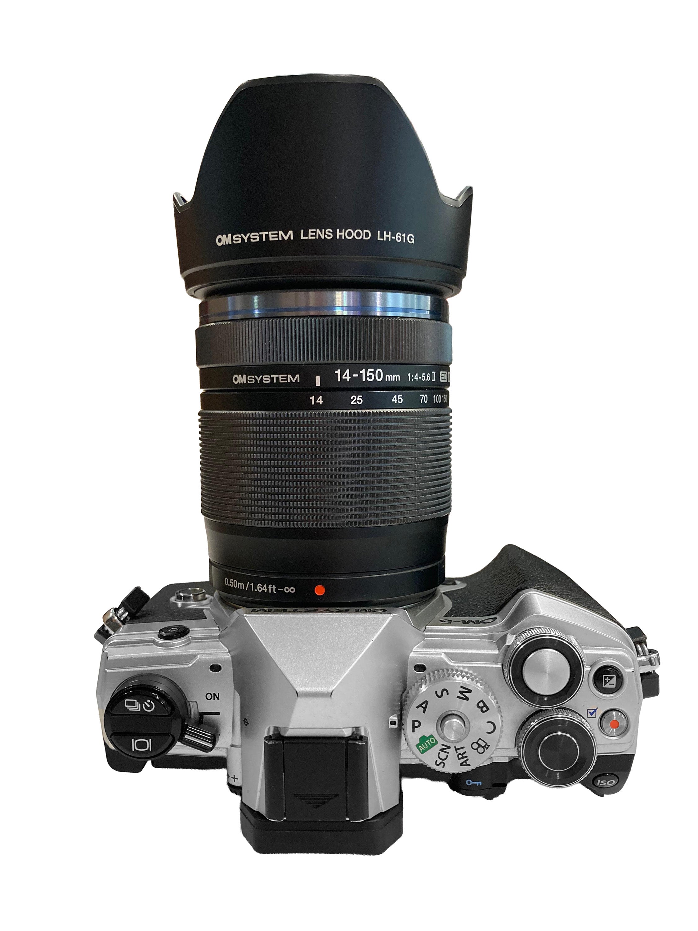 Olympus OM-5 + 14-150 mm f/4-5.6 II in Perfette Condizioni