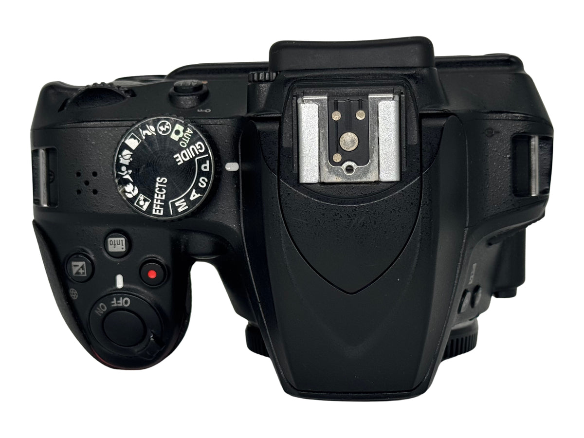 Nikon D3400 + Lente Kit