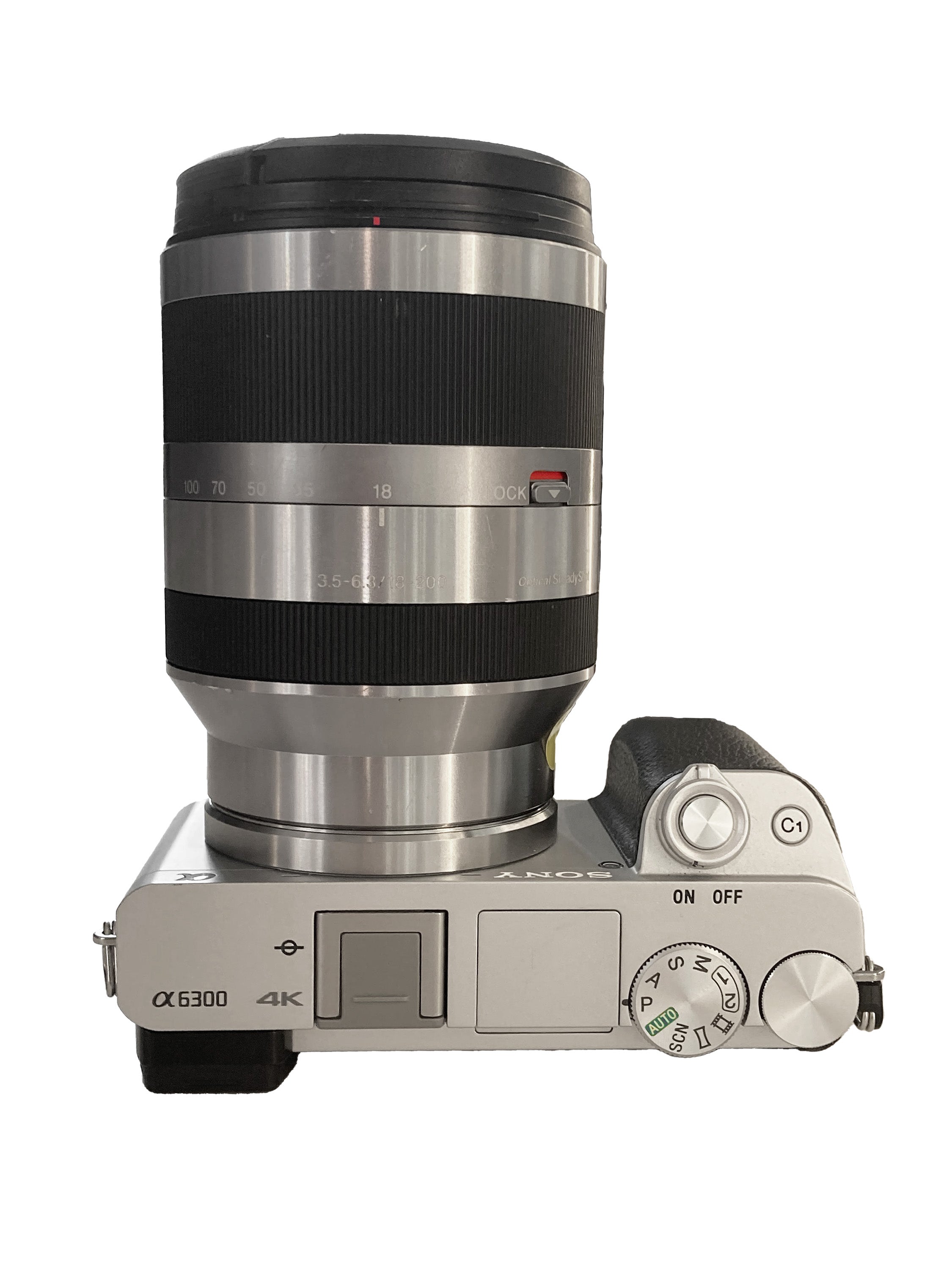 Sony A 6300 + 18-200 mm f/3.5-6.3 Silver  In Ottime Condizioni