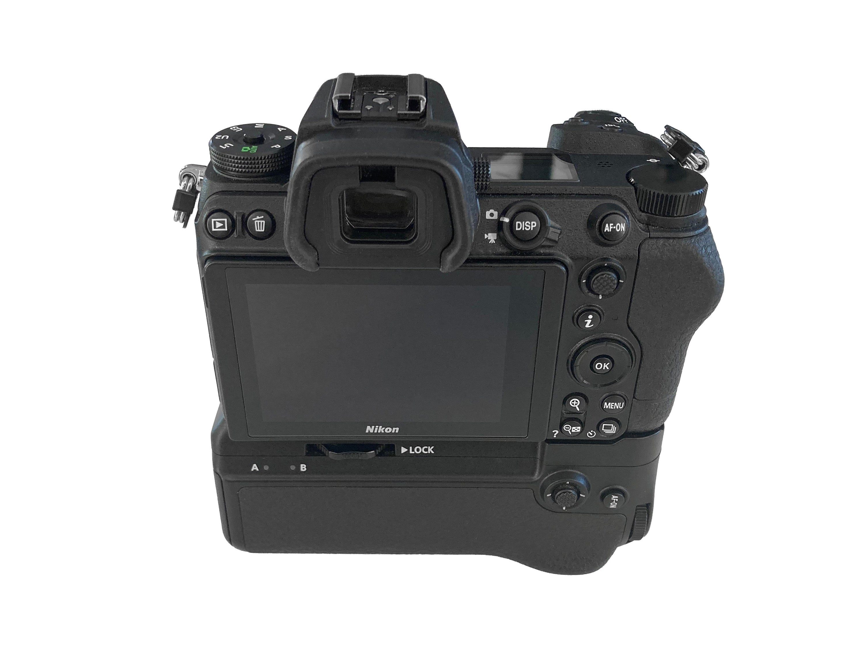Nikon Z6 II + Battery Grip Nikon  Occasione