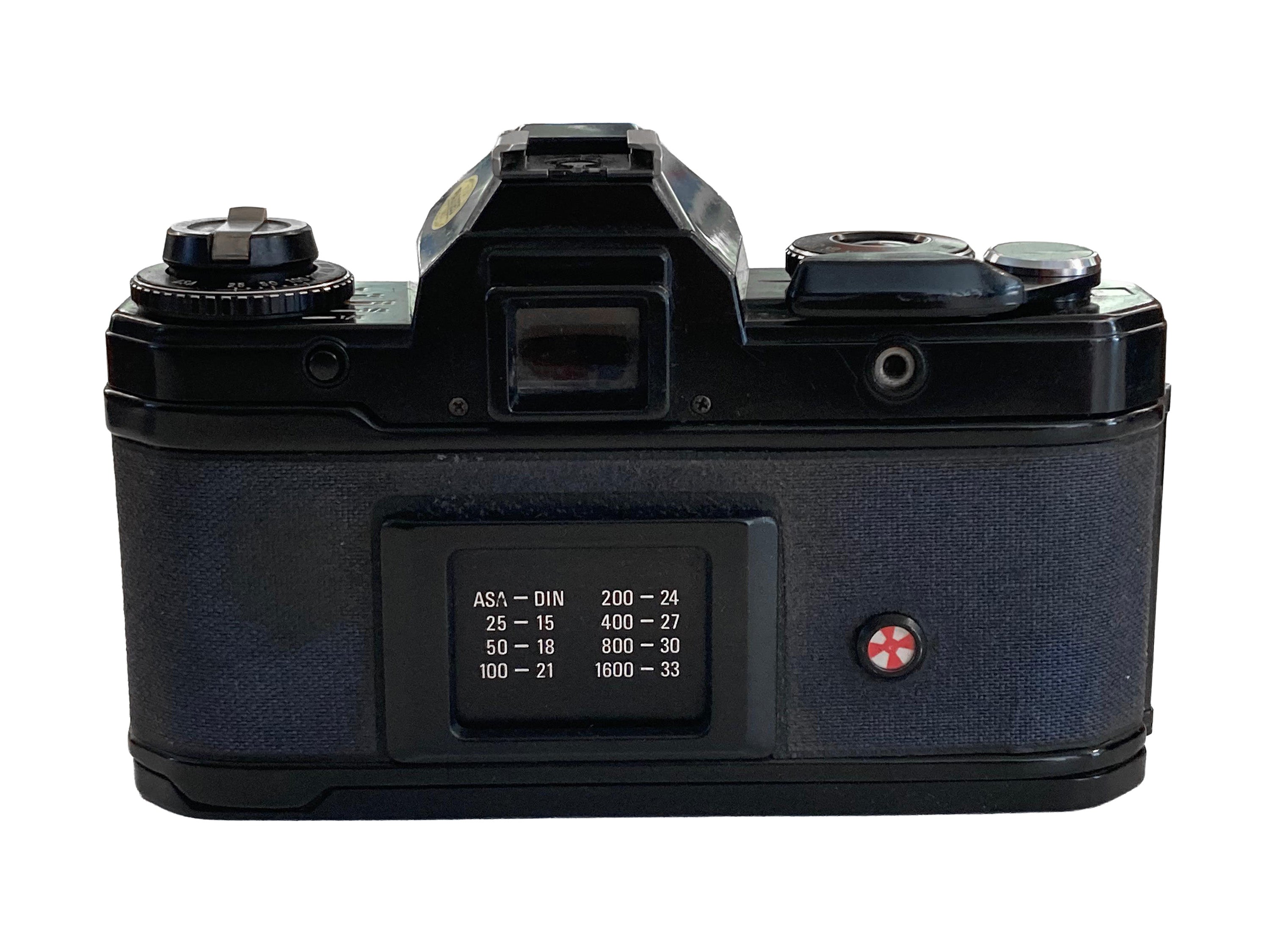 yashica FX-D SE Quartz + Yashica 35-70 mm 3.5-4.5