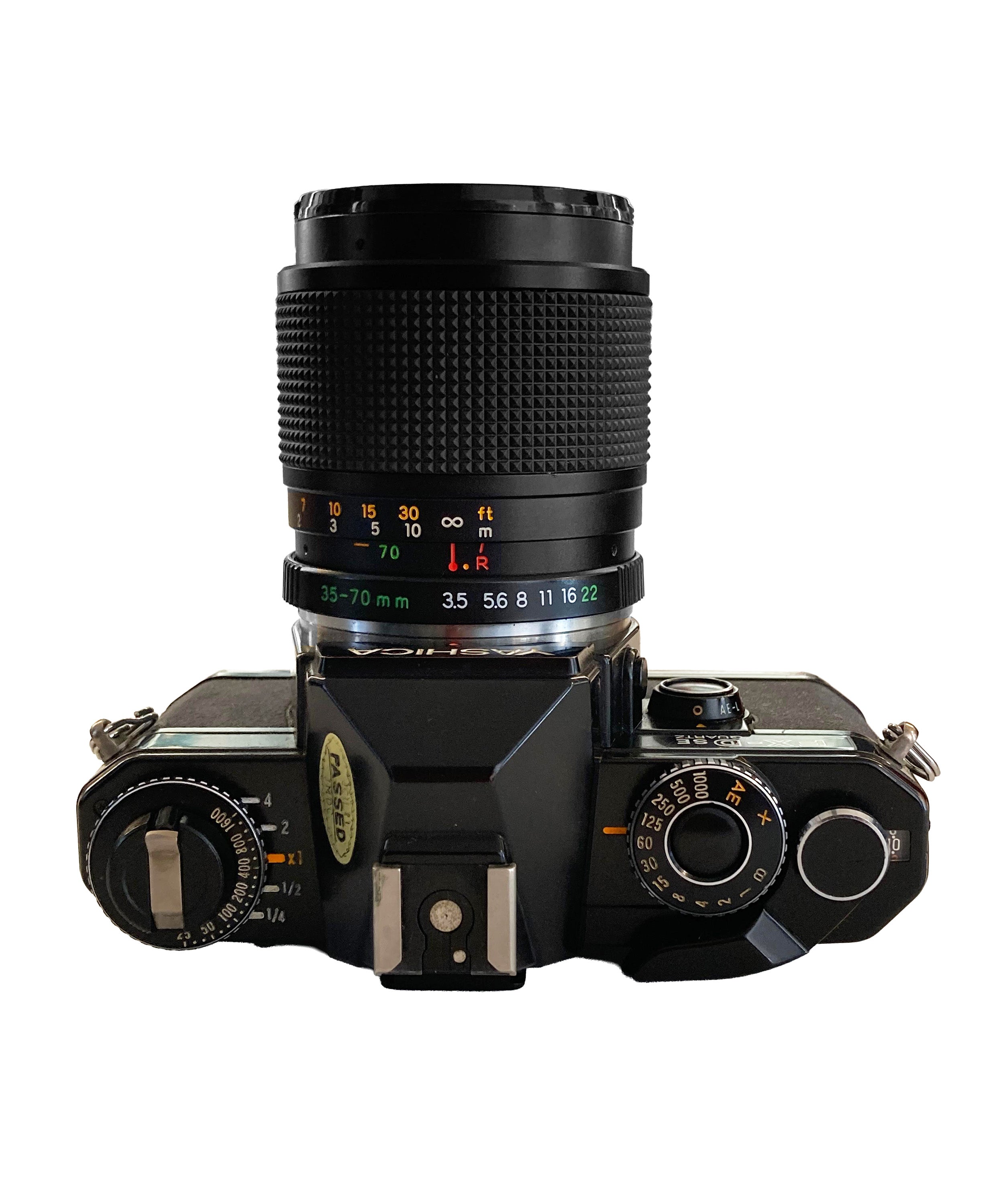 yashica FX-D SE Quartz + Yashica 35-70 mm 3.5-4.5