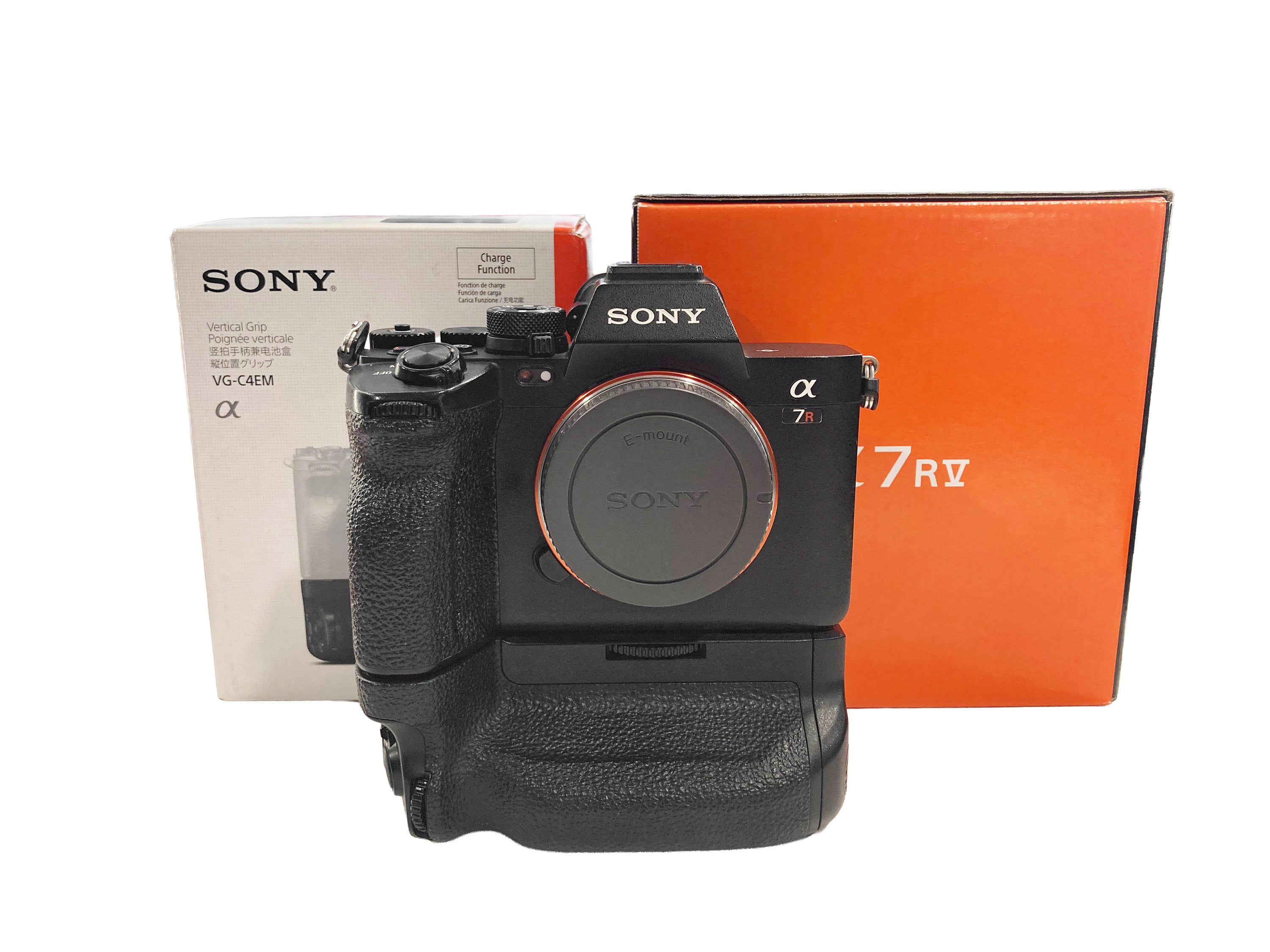 Sony A7R V + Grip Sony VG-C4EM  in Ottime Condizioni