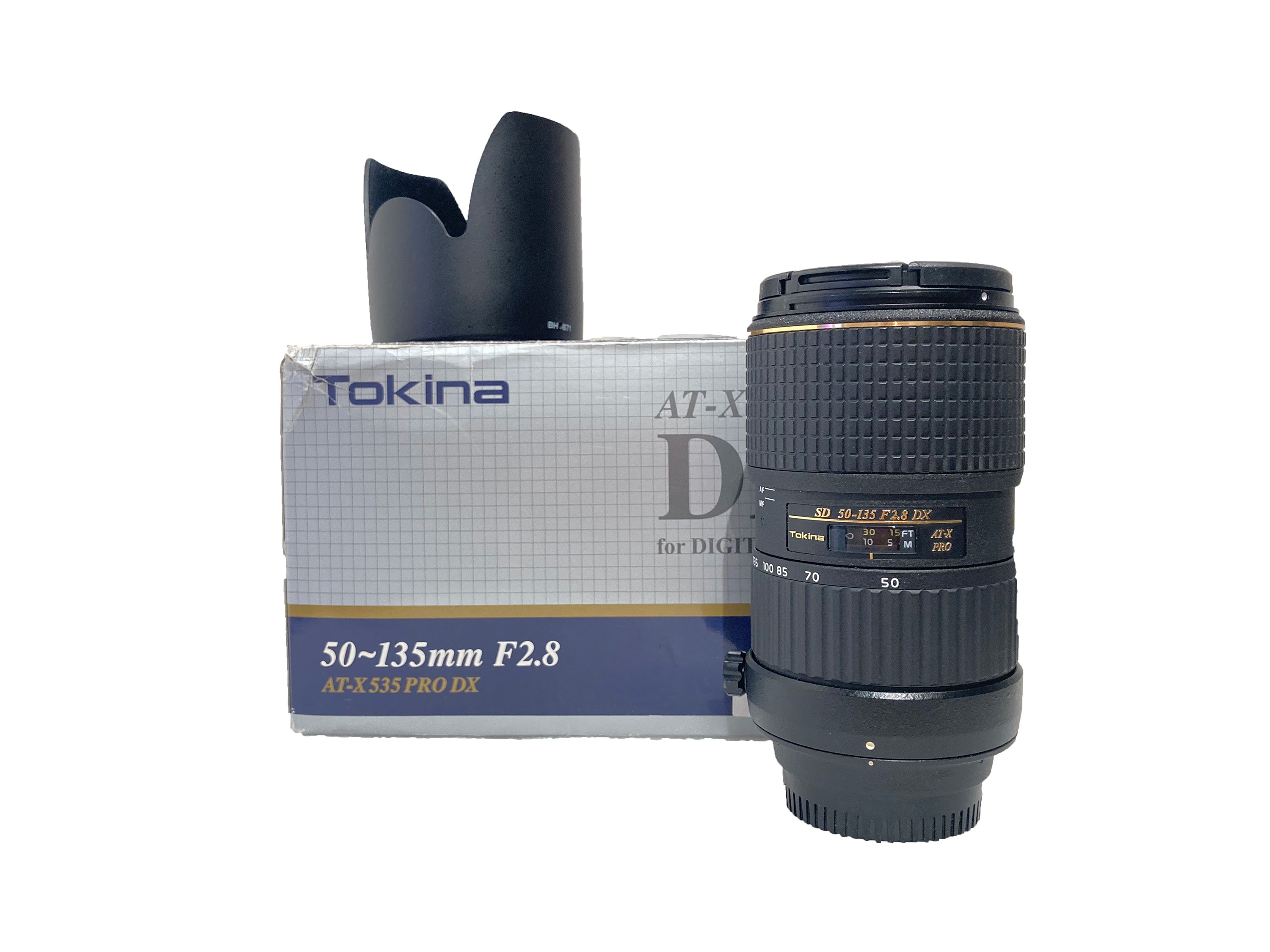 Tokina 50-135mm f/2.8 Apsc  Attacco Nikon