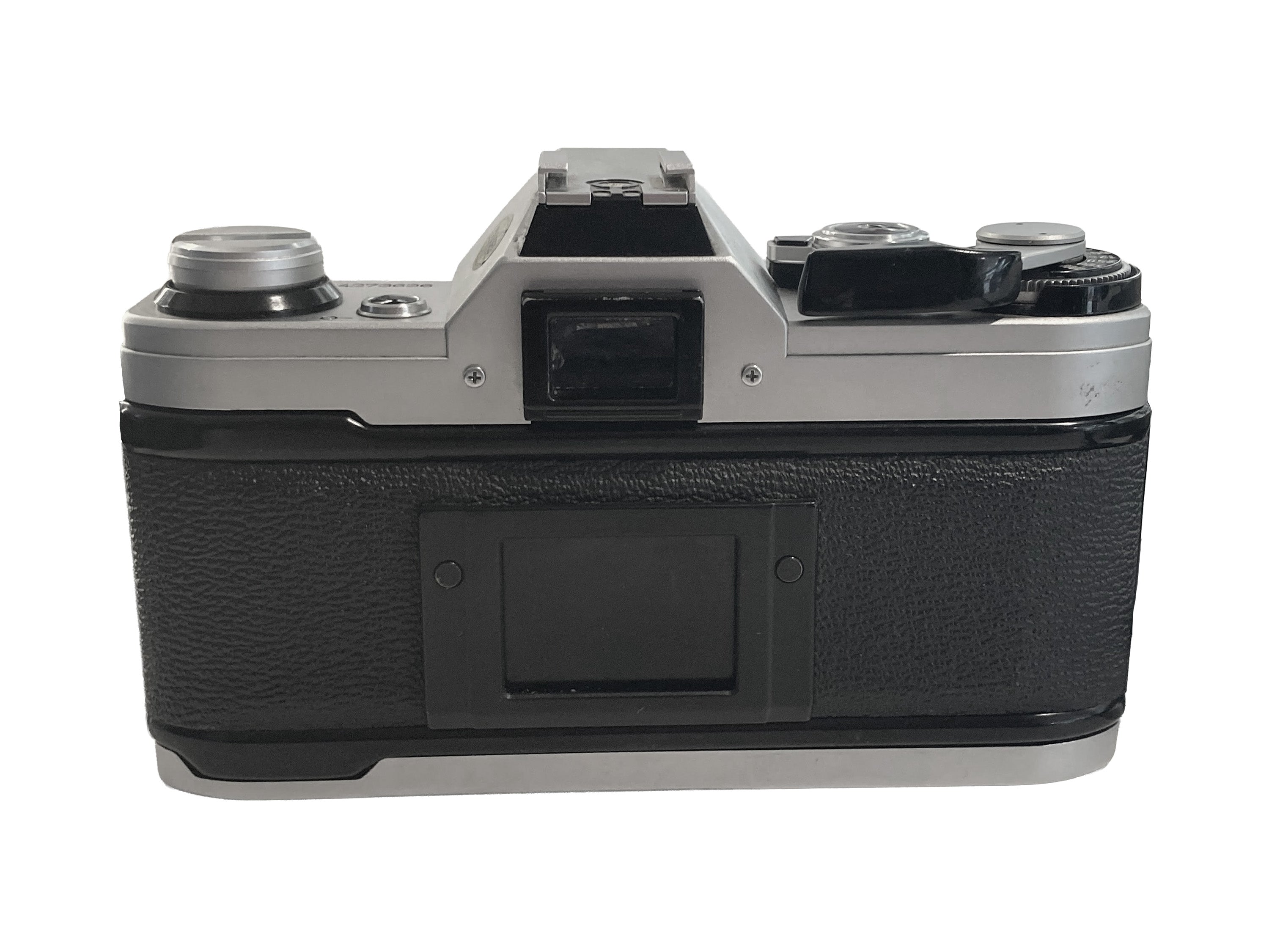 Canon AE-1 + 50 mm f/1.8  Occasione