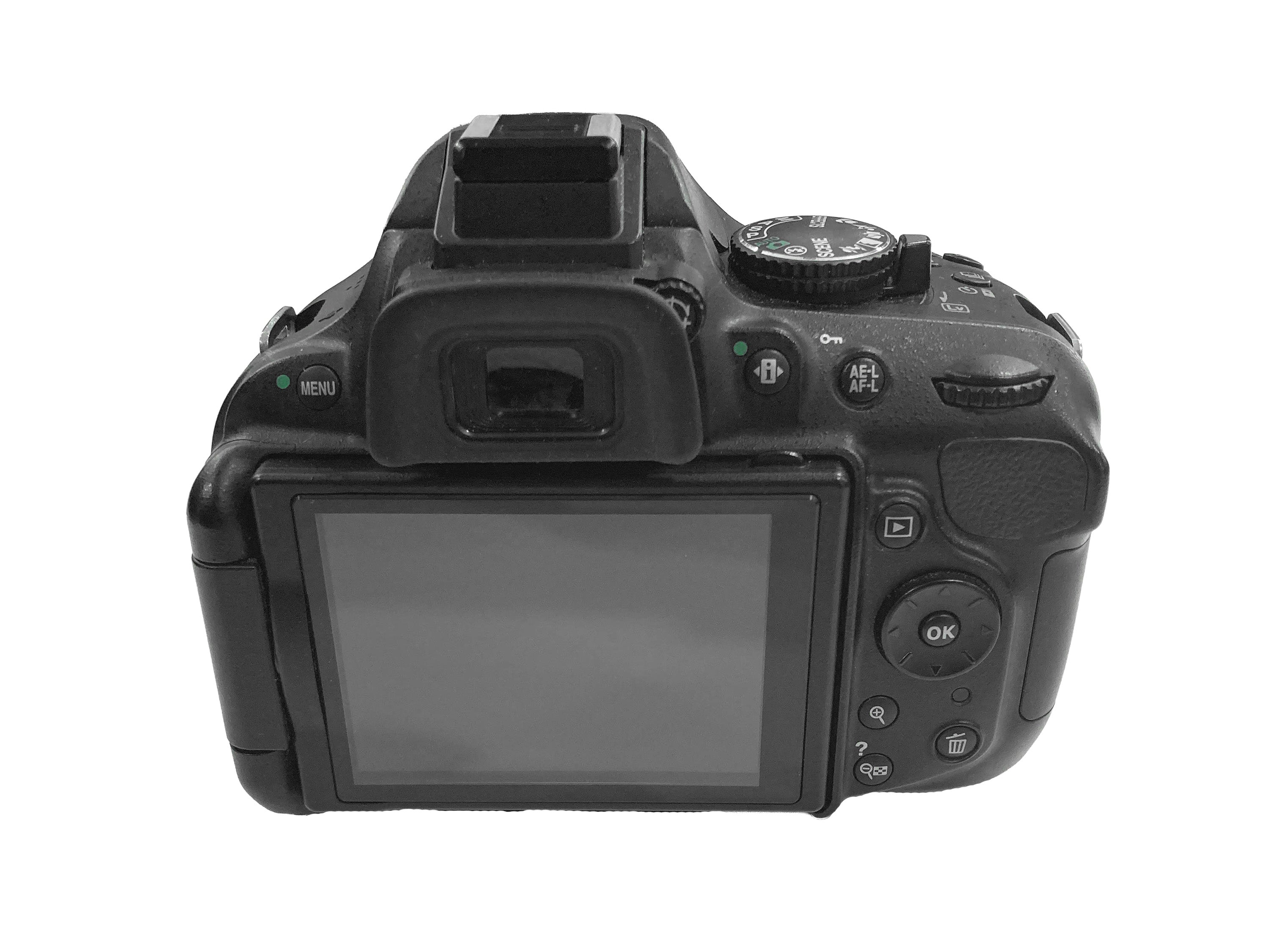 Nikon D5200 + 18-55 mm f/3.5-5.6 G VR II Occasione