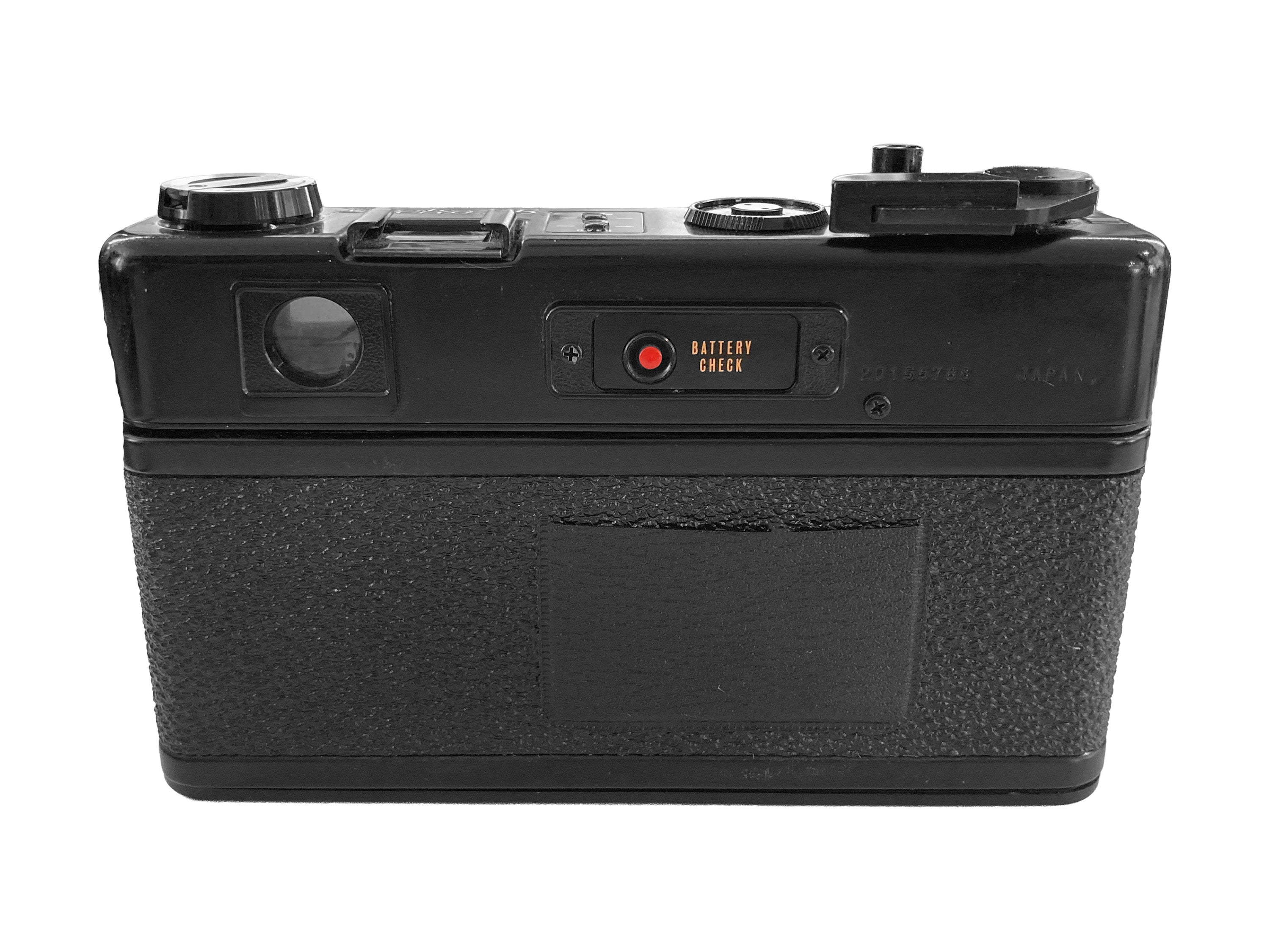 Yashica Electro 35 GT + 45 mm f/1.7  Occasione