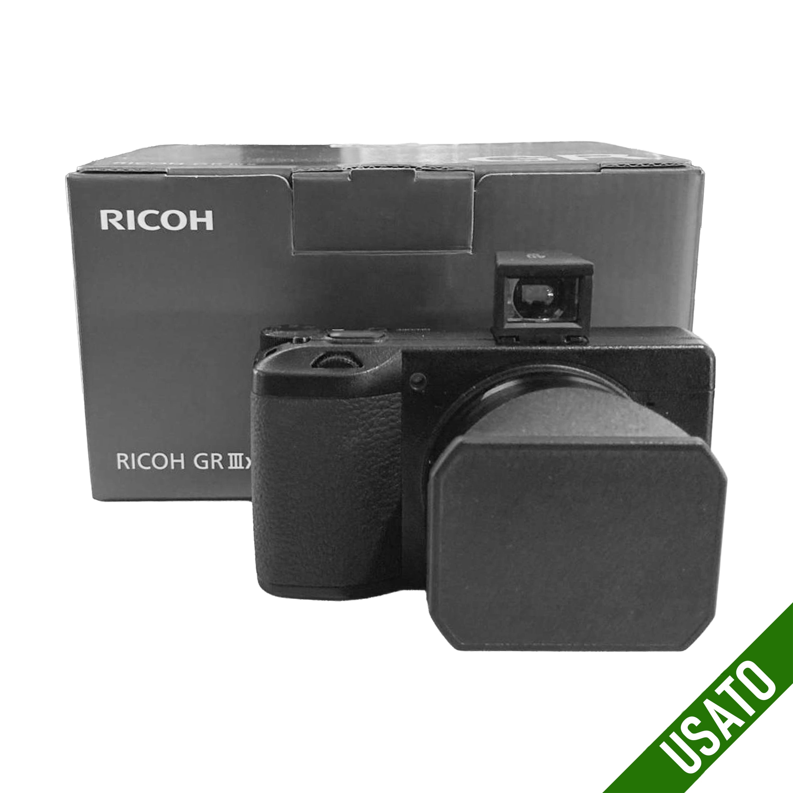 RICOH GR IIIx + Paraluce LH-GR3 Come Nuova