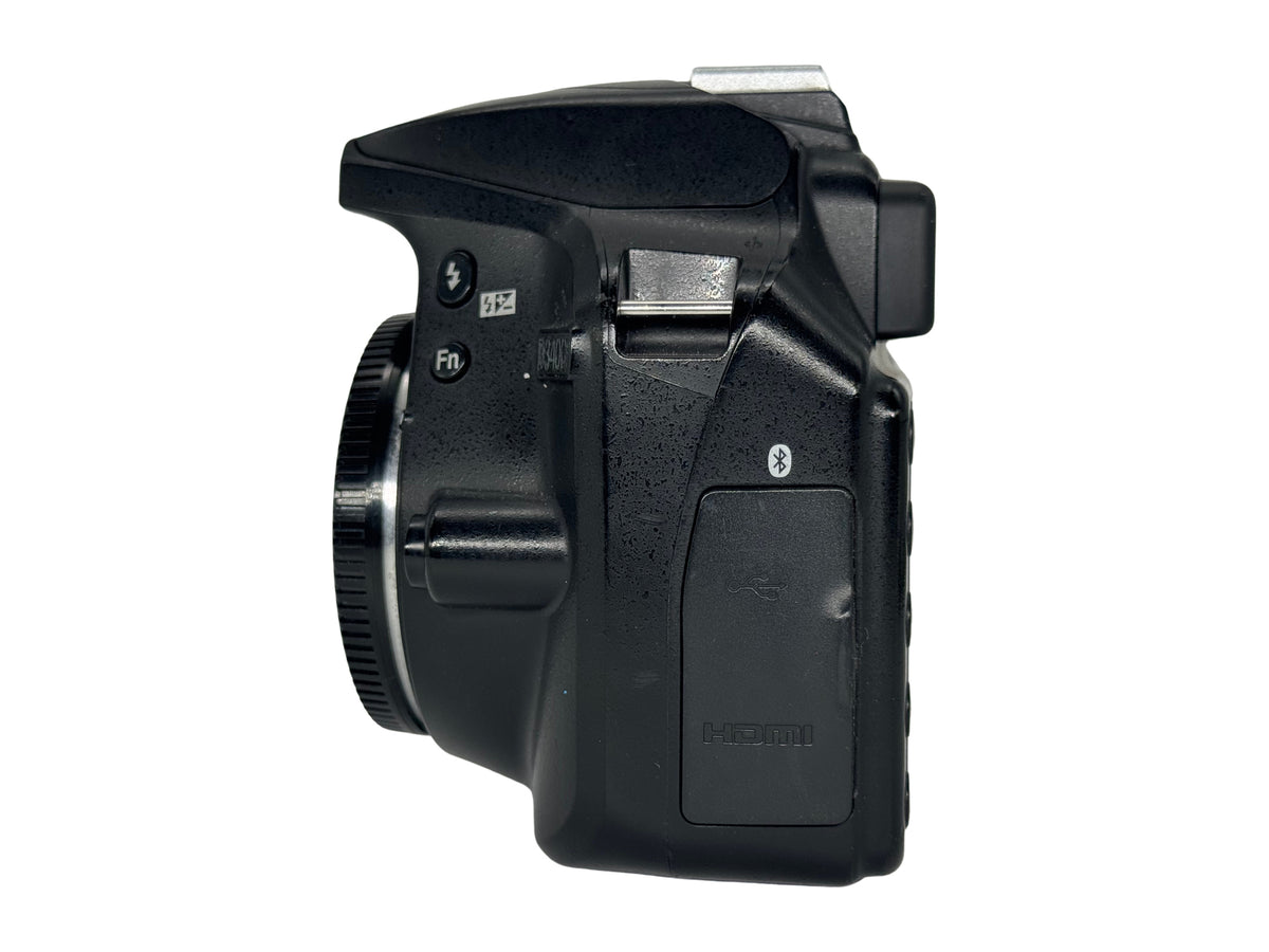 Nikon D3400 + Lente Kit